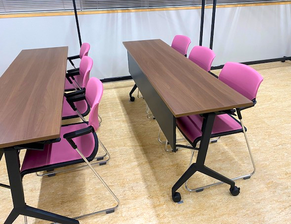 desk.png