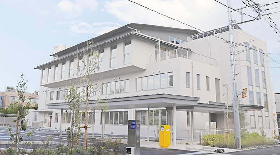 イーストテラス・サブスリー外観